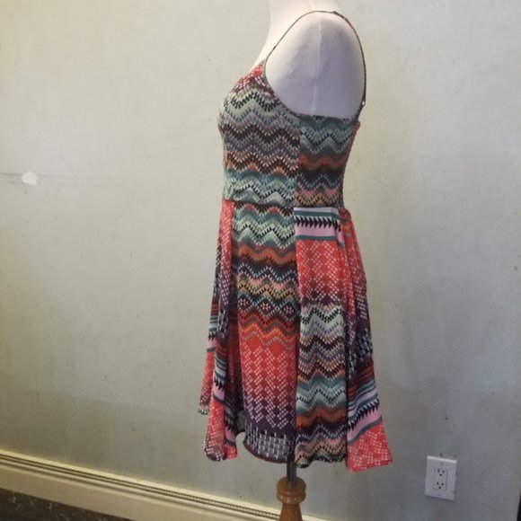 Love Fire mulit-colored flowie dress (280) - Picture 5 of 7